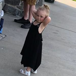 Meet your Posher, Lisa